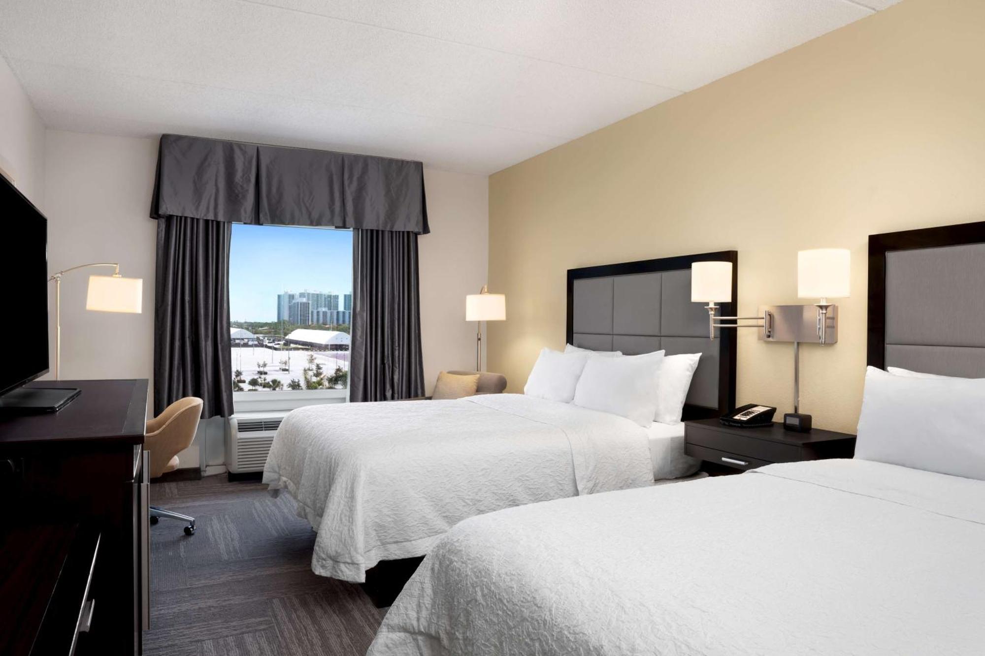 Hampton Inn Hallandale Beach-Aventura Εξωτερικό φωτογραφία